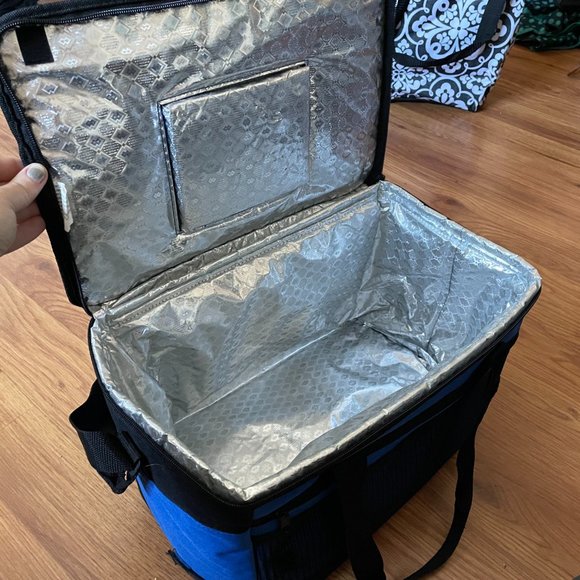 Lock & Lock Insulated Cooler - Blue & Black - Picture 4 of 10